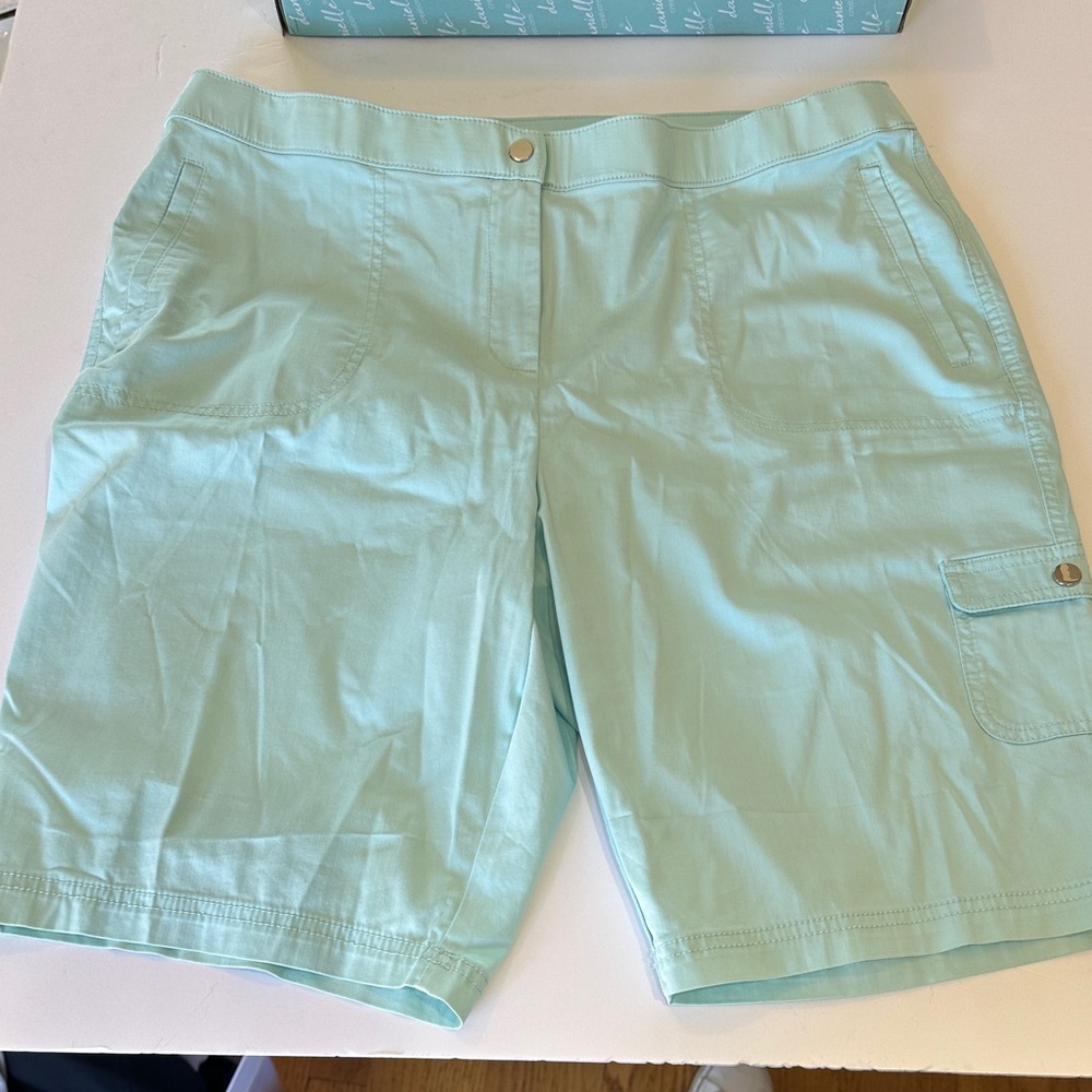 Chicos zenergy light blue Cargo Shorts